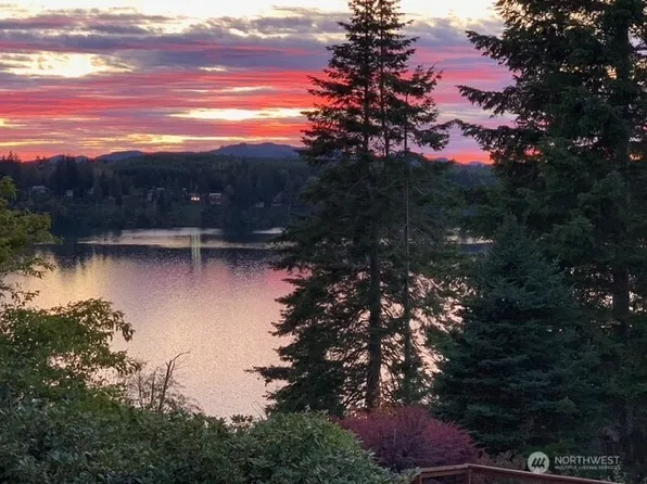 7707 78th Loop NW, Olympia, WA 98502