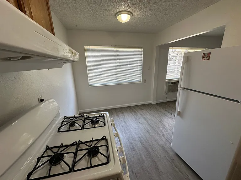 412 San Marco St — Photo 6