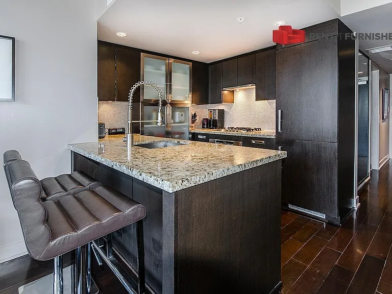 1055 Richards St #1603 — Photo 1