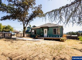 1730 SW Fairview Ave, Dallas, OR 97338