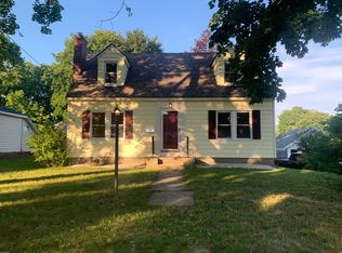11 Rhode Island Ave, Pittsfield, MA 01201