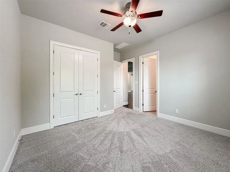 8543 Tynan Ridge Dr — Photo 18