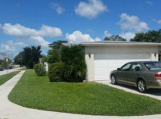 6993 NW 8th St, Margate, FL 33063
