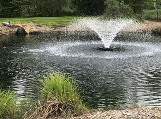 4764 Mamie St, Barberton, OH 44203