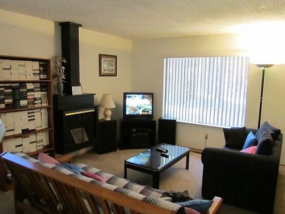 3rd image of 1200 Wildwood Ave #34