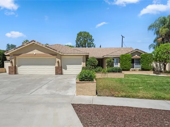 737 Beverly Rd, Corona, CA 92879