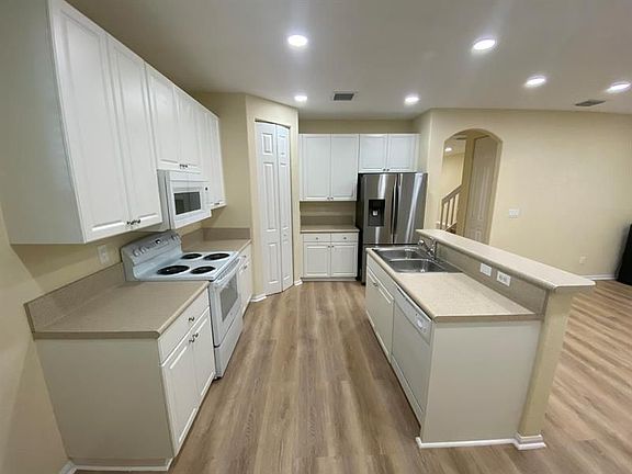 4th image of 4456 Regal Ct