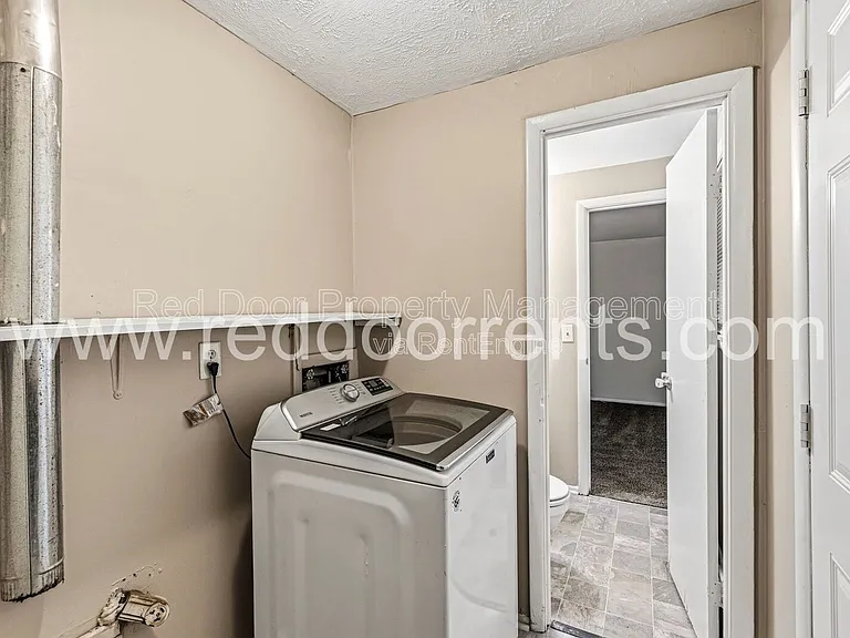 9949 Ellis Dr — Photo 8