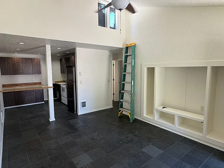 1700 NE Wells Acres Rd #22 — Photo 2
