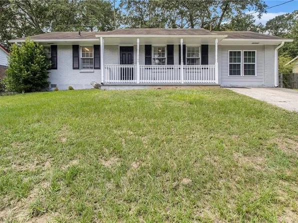 7035 Ray St, Riverdale, GA 30274
