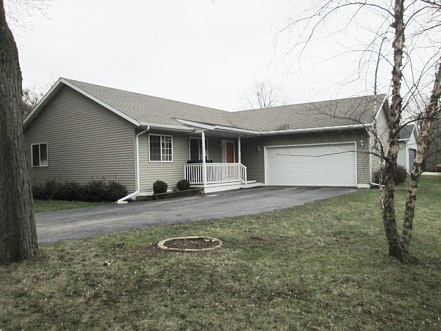 1st image of N1104 Rosewood Dr