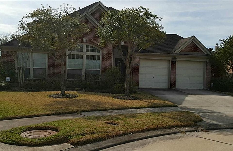 1st image of 2615 Brightlake Way Ln