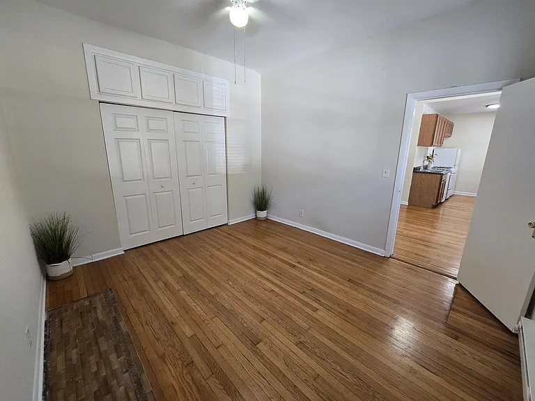 917 W Waveland #1A — Photo 12
