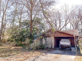826 Herrin Dr, Picayune, MS 39466
