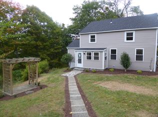 214 Pumpkin Hill Rd, New Milford, CT 06776