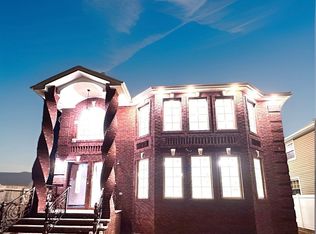 24540 147th Ave, Jamaica, NY 11422