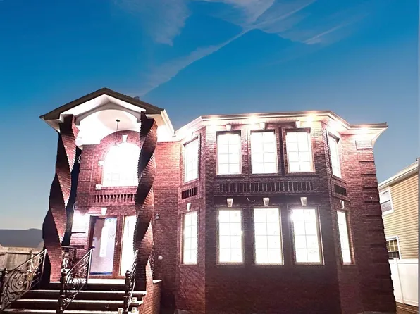 245-40 147 Ave, Rosedale, NY 11422