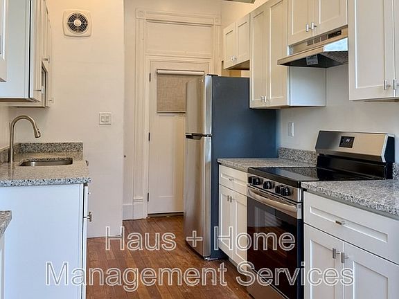4th image of 906 Penn Ave APT A