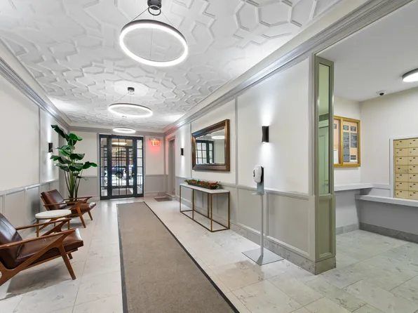 59 West 71st Street image 1 of 14