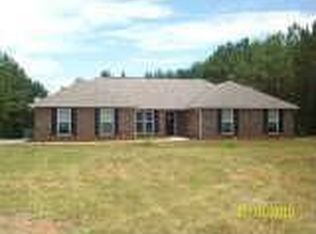 1733 Smokey Rd, Lagrange, GA 30241