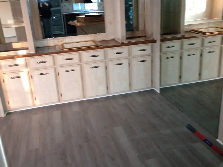 4714 Mundell Ave — Photo 8