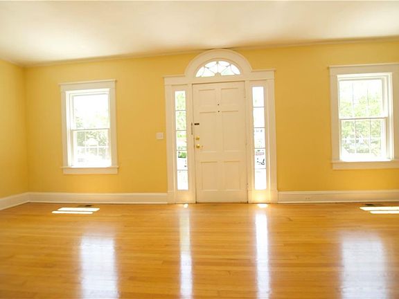 Welcome home to this gorgeous home with lots of natural light!  