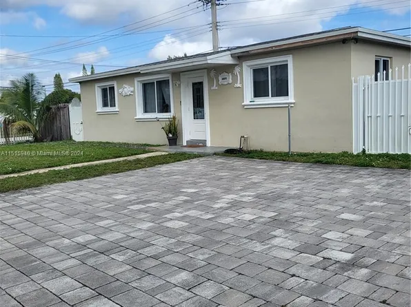 20811 NW 32nd Pl, Miami Gardens, FL 33056