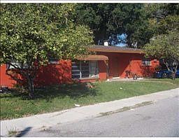 1st image of 401 Audubon Pl