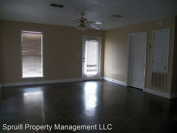 3rd image of 114 W Gillespie St #D