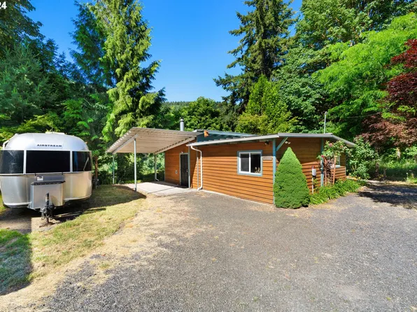 348 Long Prairie Ln, Scottsburg, OR 97473