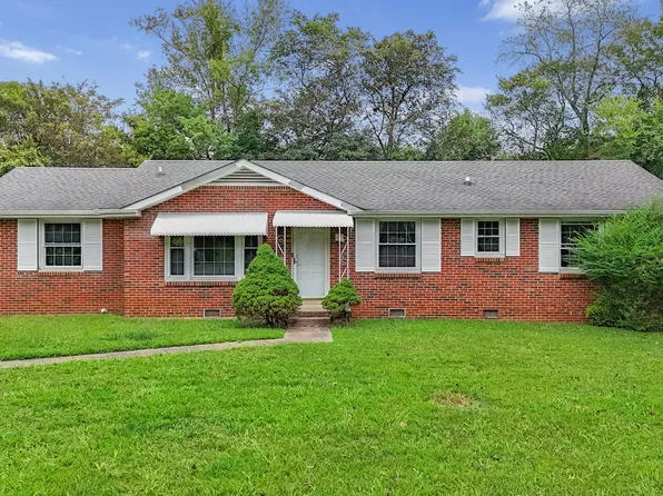 1347 Gibson Dr, Clarksville, TN 37043