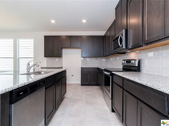 3rd image of 2073 Brandywine Dr