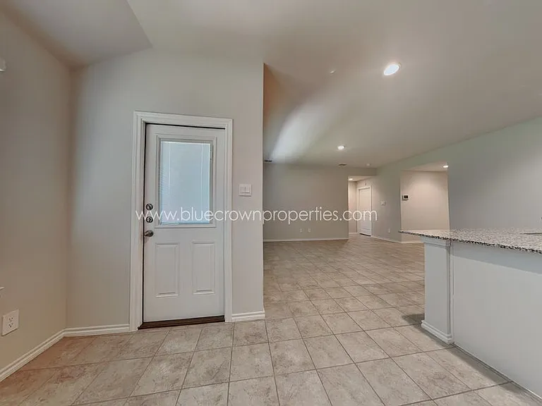 4148 Crooked Bend Dr — Photo 7