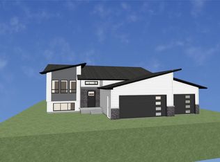 Lucerne Ave, Brookings, SD 57006