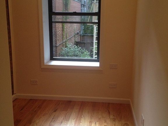 4th image of 77 2nd Ave APT 1A
