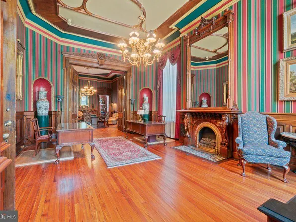 1120 Saint Paul St #15, Baltimore, MD 21202