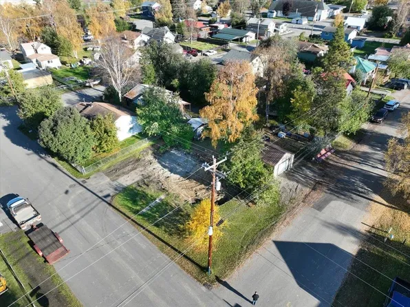 311 Bonnifield St, Fairbanks, AK 99701