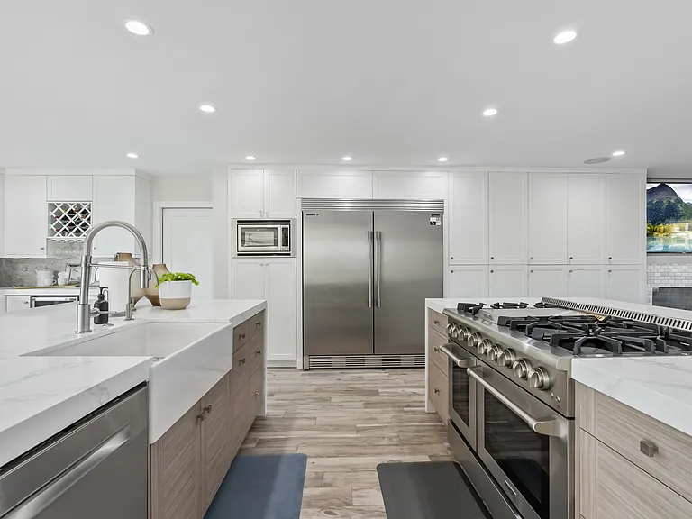 11951 Gladstone Dr — Photo 11