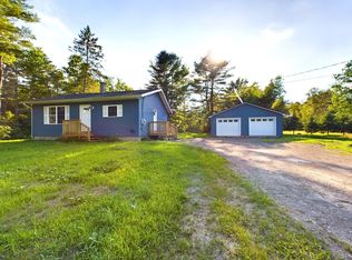 21 Bickford Ter, Enfield, ME 04493