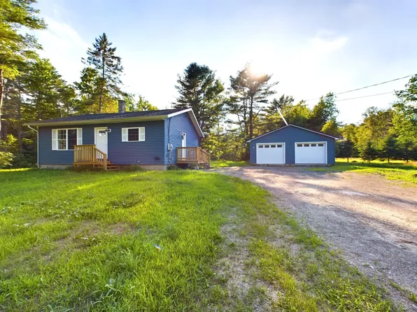 21 Bickford Terrace, Enfield, ME 04493