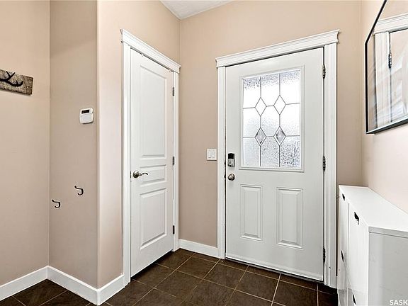 4th image of 835 Lamarsh LANE
