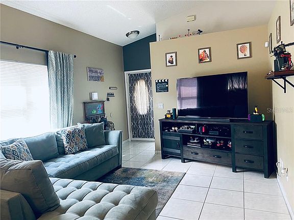 3rd image of 3519 Tiderace Ct