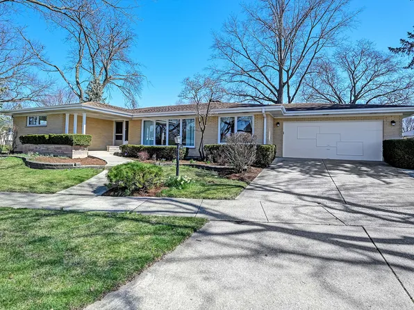 5131 Clausen Ave, Western Springs, IL 60558