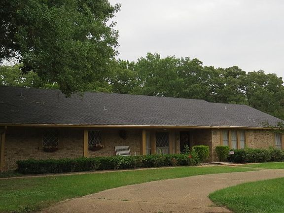 3rd image of 122 Songwood St