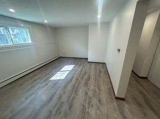 40 Glenwood St #1, Gardner, MA 01440