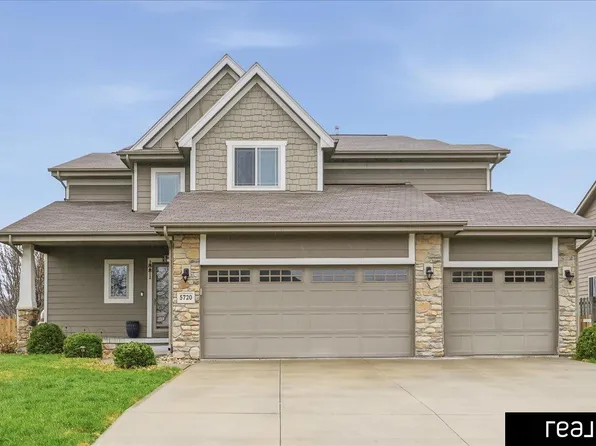 5720 S 165th St, Omaha, NE 68135