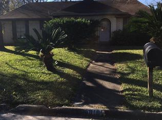 8819 Chipping Ln, Houston, TX 77088