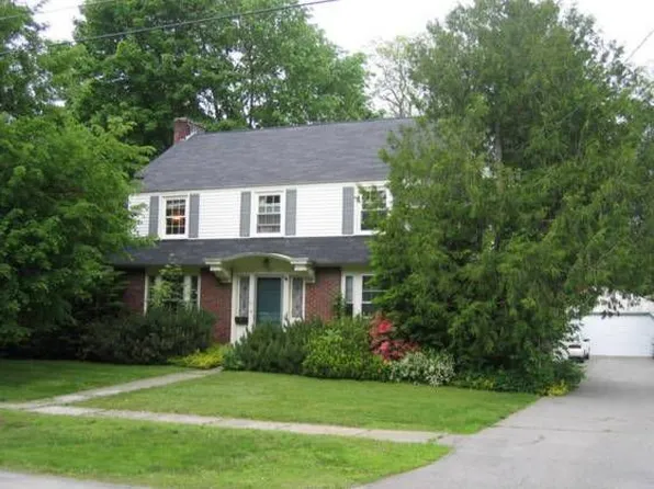 31 Morrill Ave, Waterville, ME 04901