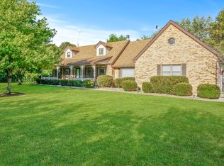 23835 S Schoolhouse Rd, Manhattan, IL 60442