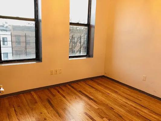 Rented by null | media 2